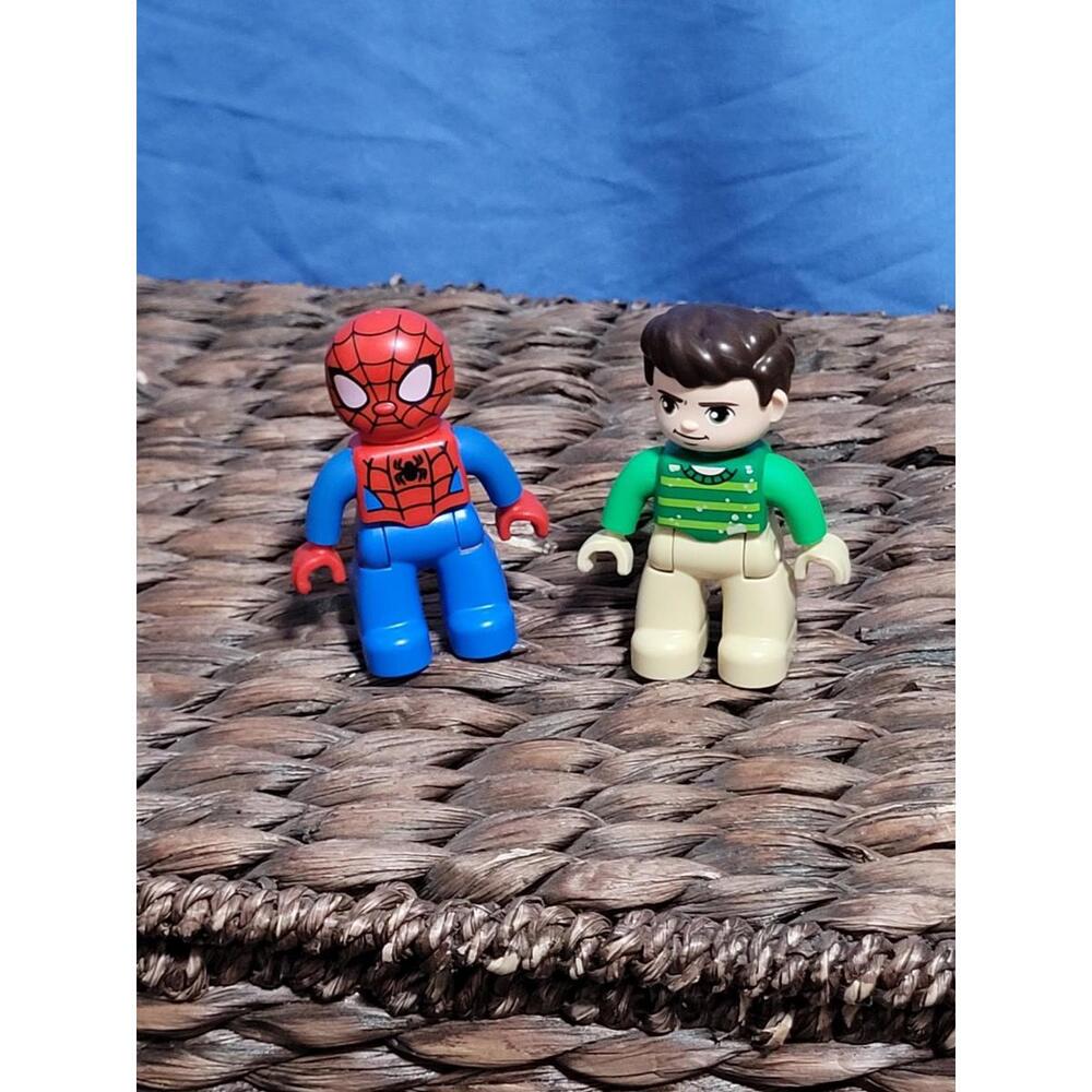 Lego Duplo Marvel Spiderman Sandman Figurines